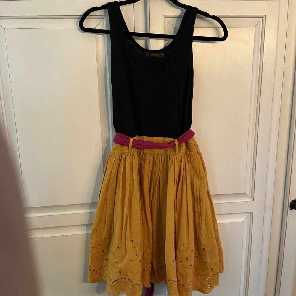 Anthropologie THML Fit and Flare Eyelet Dress Sz M Boho Gypsy - Picture 2 of 9